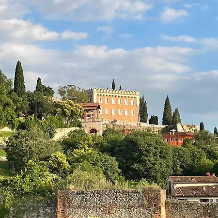 Castello San Felice Apartament